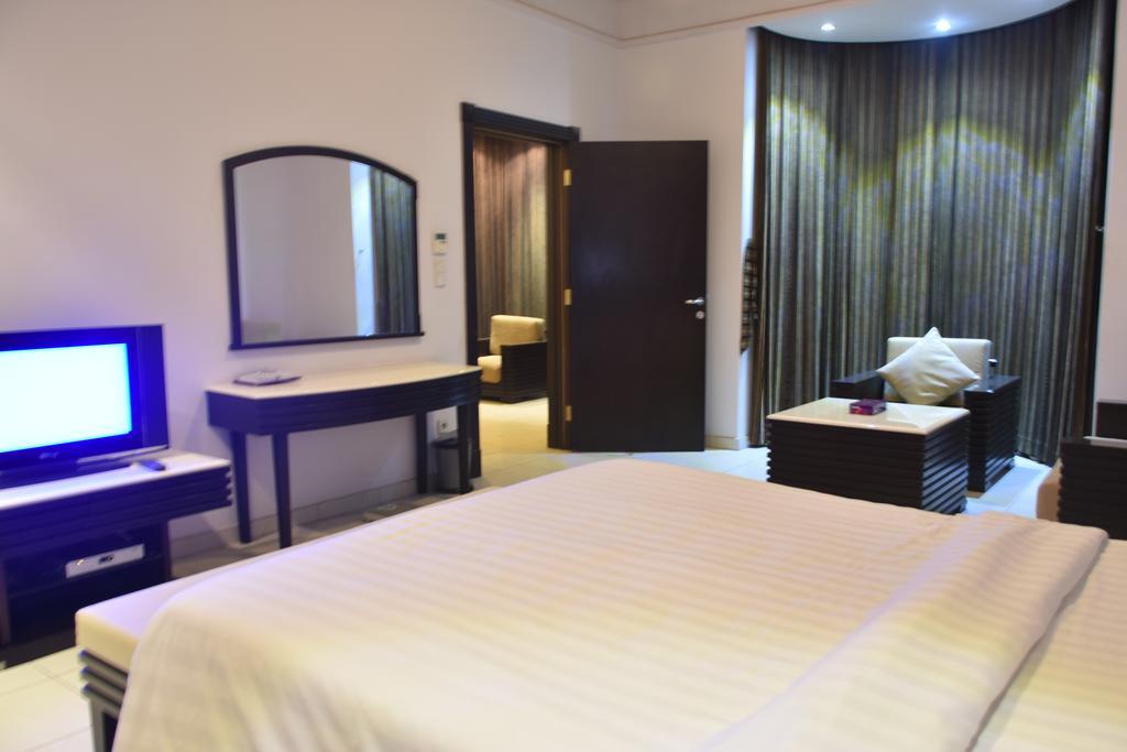 Al Tayyar Suites & Hotel Apartments - Rijad Zewnętrze zdjęcie