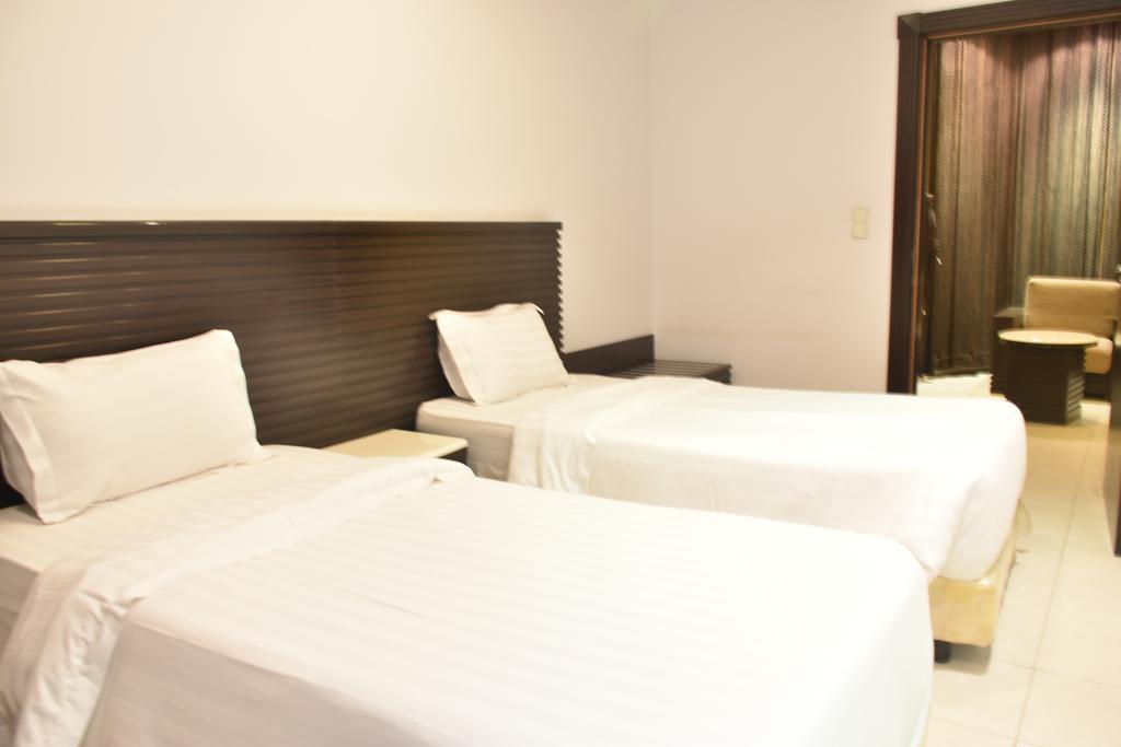 Al Tayyar Suites & Hotel Apartments - Rijad Zewnętrze zdjęcie